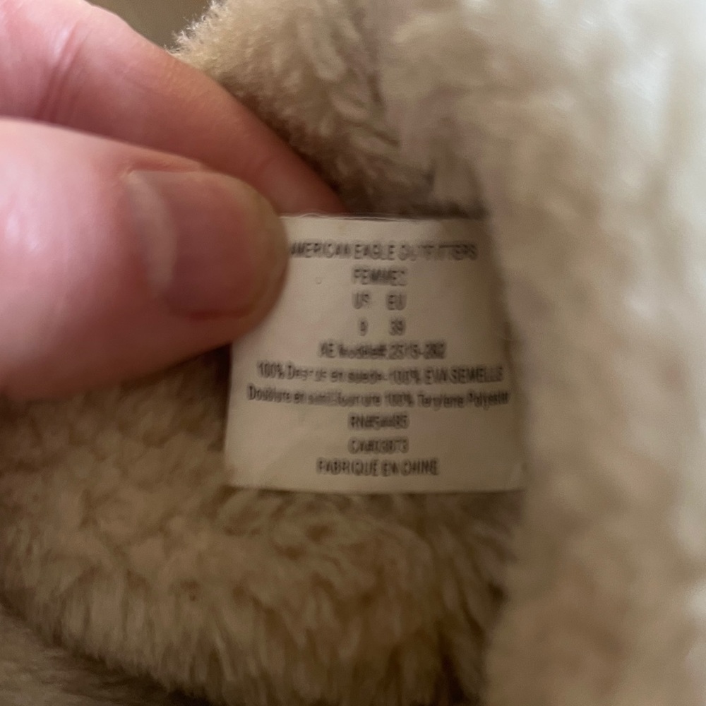 Women’s Tan American Eagle 🦅  Outfitters Tab Suede Boots 9 with Fur Lining - Picture 2 of 5